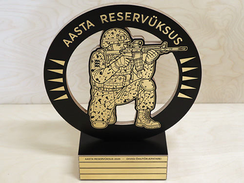 rändkarikate tellimine