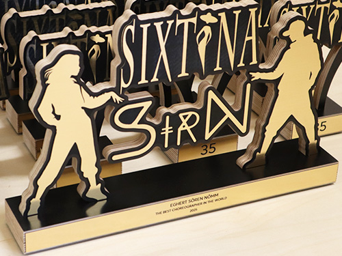 klaaskarikad ja klaasist auhinnad